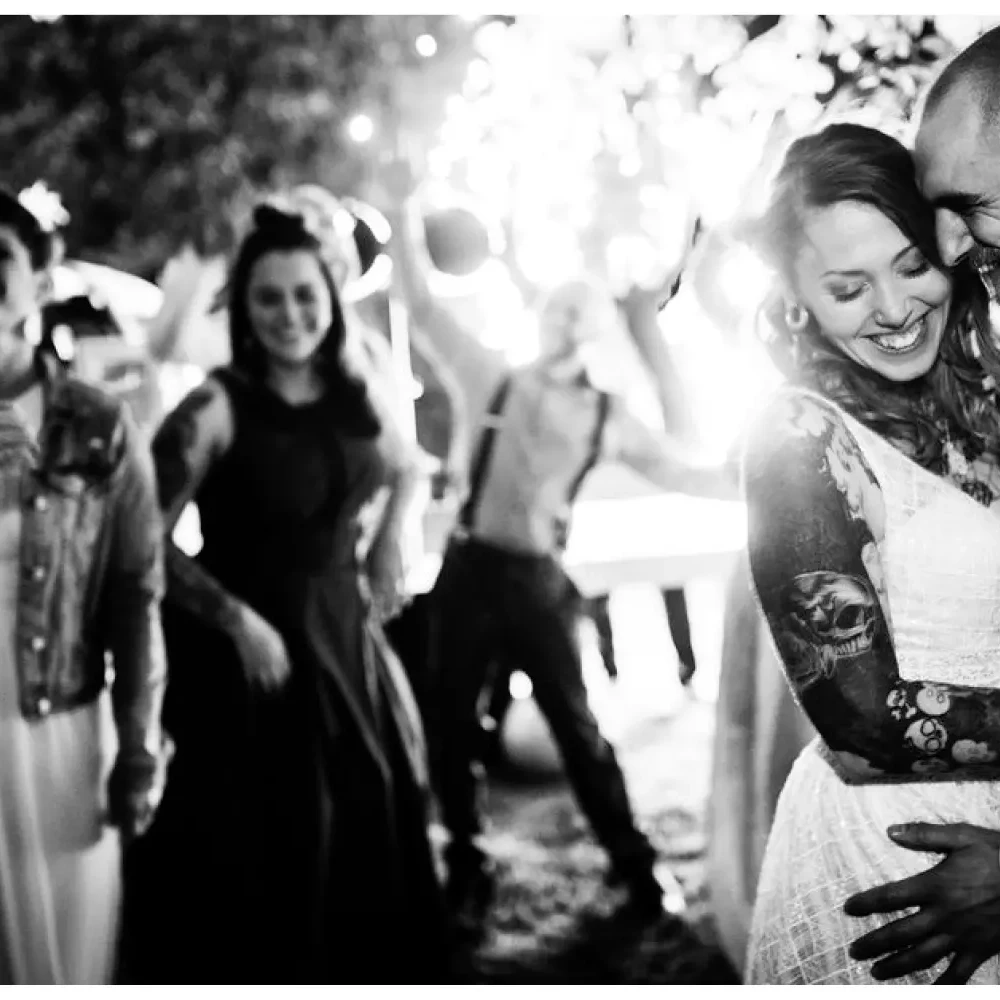 festival, Kunterbunte Festivalhochzeit
