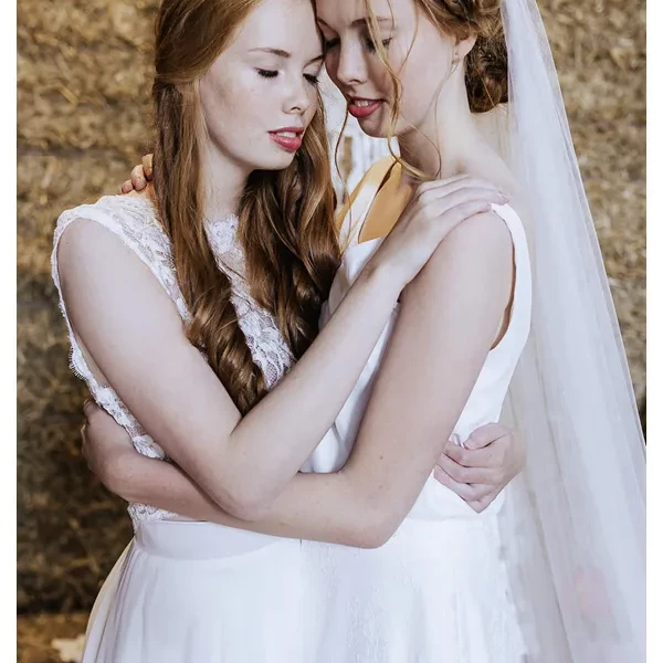 Bohemian, Brautkleider im Boho-Stil Bohemian, Brautkleider im Boho-Stil